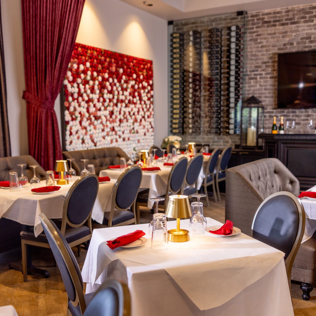 Campania Room